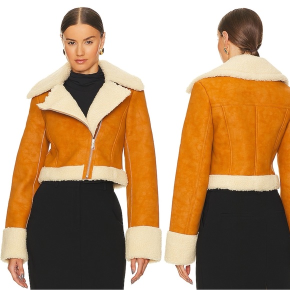 NWT L’Academie x Revolve Taryn Fitted Shearling Jacket in Tan - Picture 2 of 12